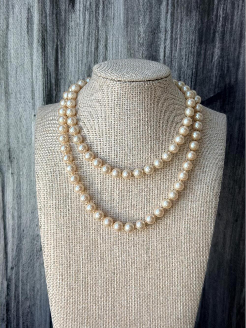 Vintage Marvella Faux Pearl Necklace (Mid-Century / 70s–80s) - Picture 7 of 8